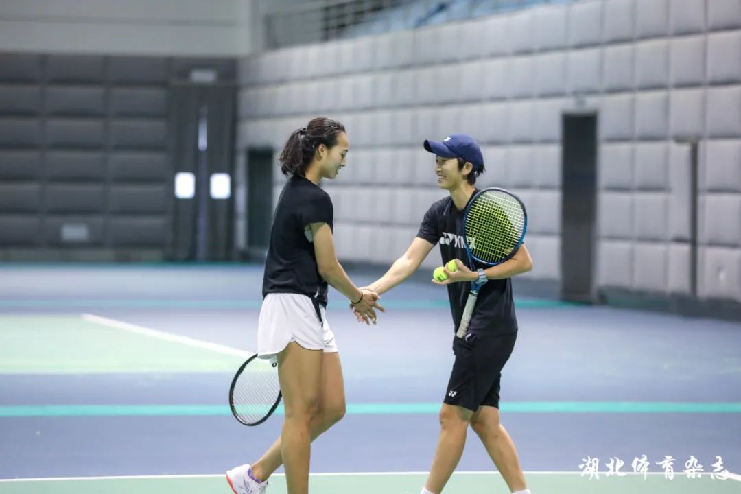 步和创新 步和创新