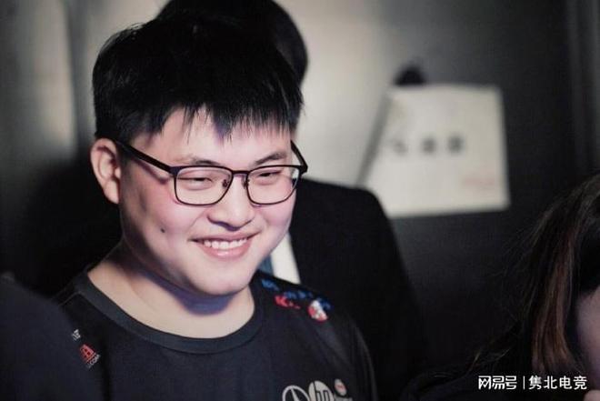 根据最近的 根据最近的