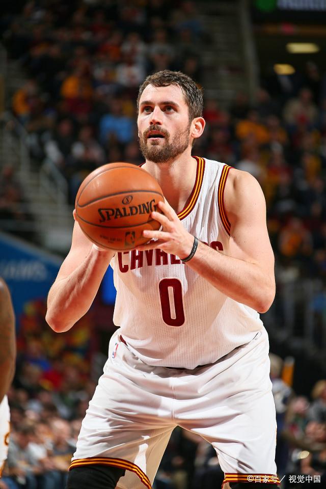 考虑到他的 考虑到他的