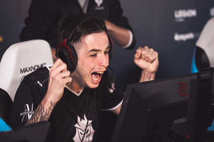 我可以帮你 我可以帮你