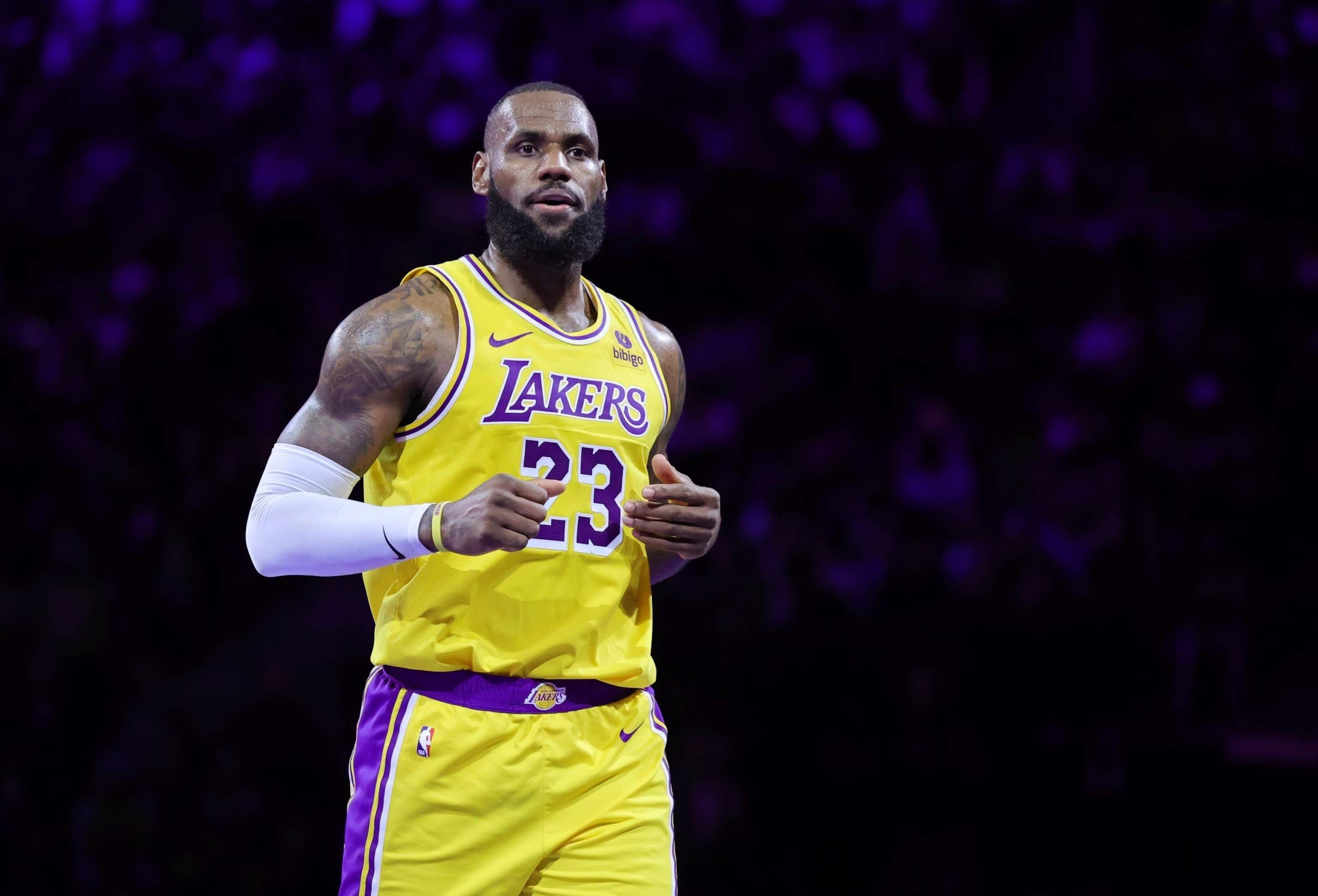 色切换与定 色切换与定